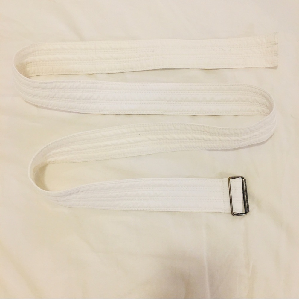 Women’s White Coat Belt